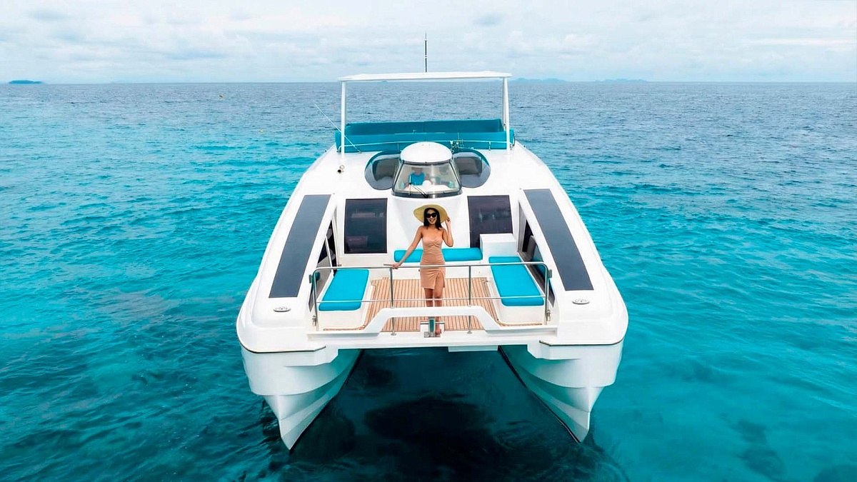Аренда моторного катамарана Power Catamaran 50 на Пхукете